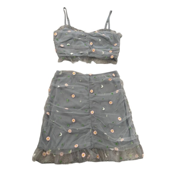 LE LIS Collection Gray Floral Top (Small) and Skirt (Medium) Set Festival - Picture 1 of 12